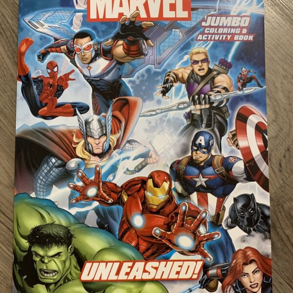 MARVEL JUMBO COLORING