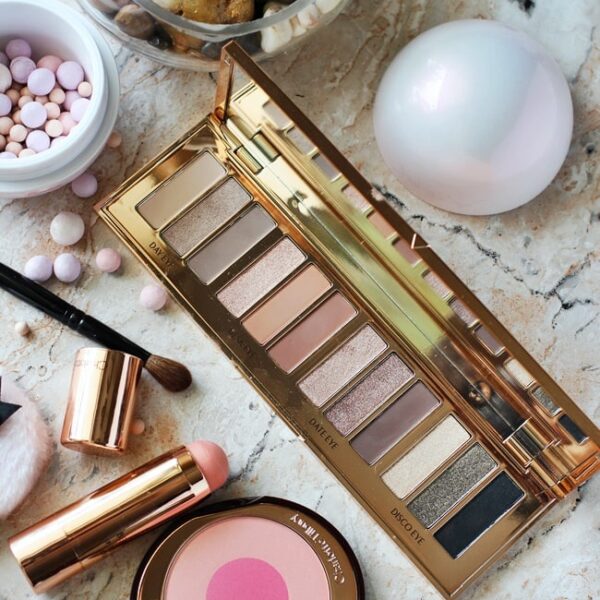 10 Pallets Golden Eye Shadow