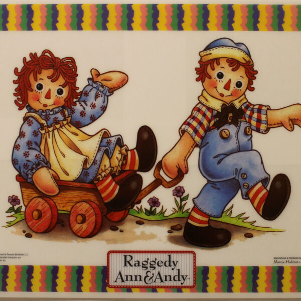 RAGGEDY ANN & ANDY PLACEMAT 1 PK SIZE 12X17IN (PLASTIC MATERIAL)